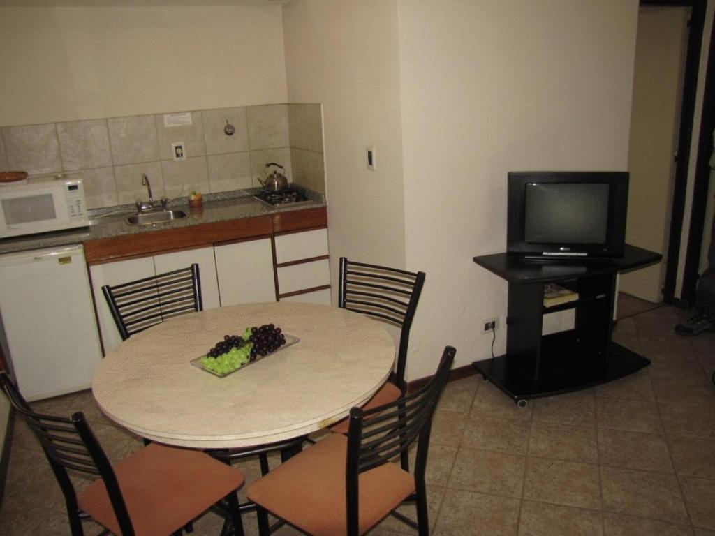 ميندوزا Tunkelen Apart Hotel المظهر الخارجي الصورة