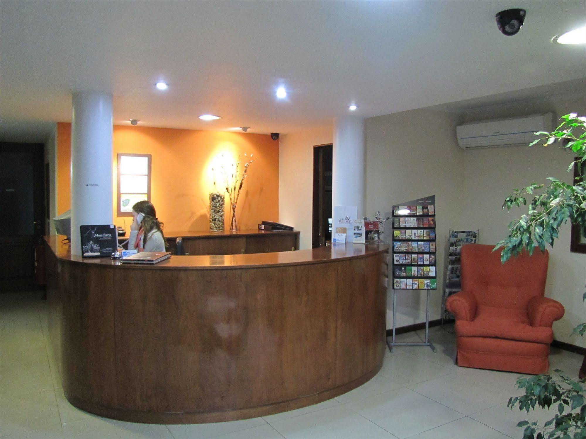 ميندوزا Tunkelen Apart Hotel المظهر الخارجي الصورة